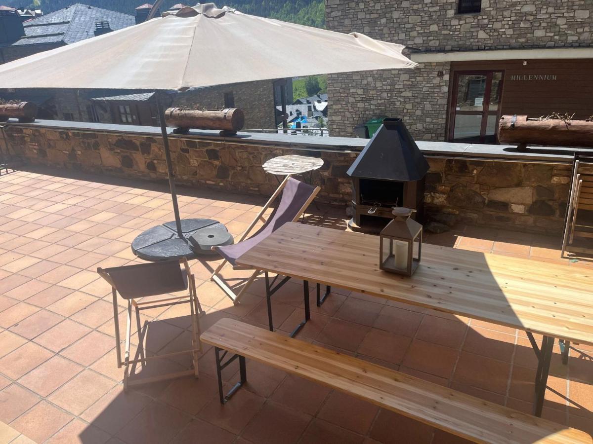 Una Terraza Con Encanto El Tarter Buitenkant foto